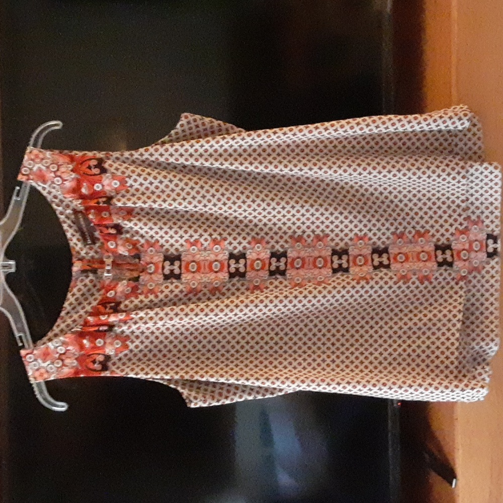 Dana Buchman sleeveless top
